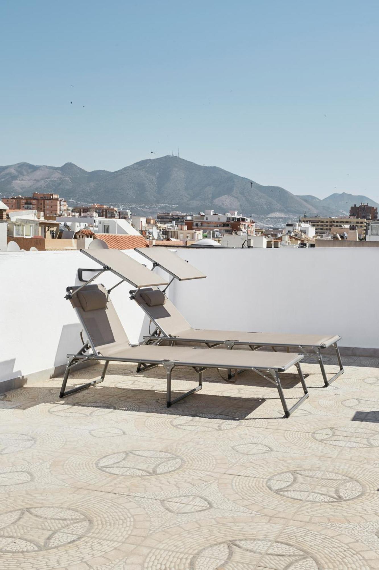City Center Penthouse With Solarium 2 Minutes From The Beach Fuengirola Buitenkant foto